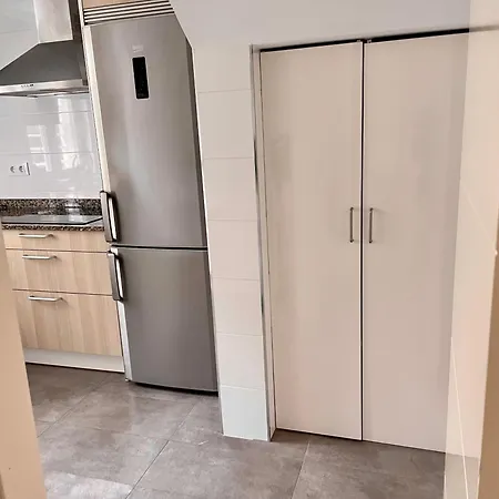 아파트 Apartamento Centrico Y Tranquilo Con Garaje Incluido 산탄데르