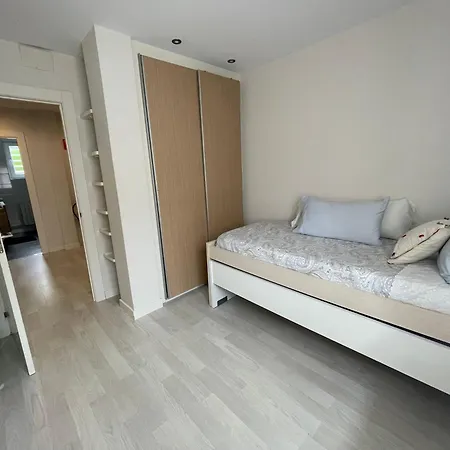 아파트 Apartamento Centrico Y Tranquilo Con Garaje Incluido *