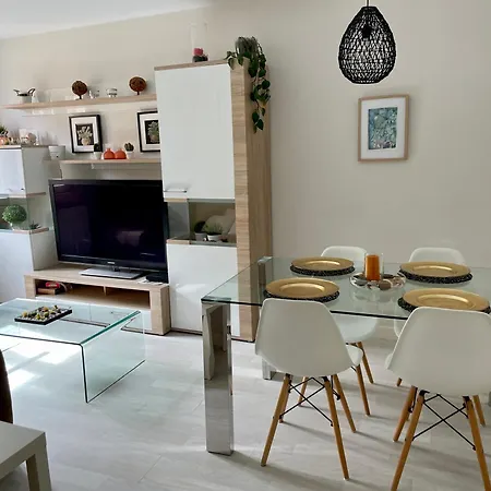 Apartamento Centrico Y Tranquilo Con Garaje Incluido