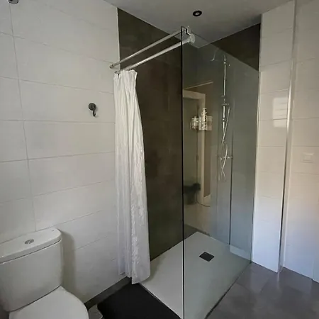 아파트 Apartamento Centrico Y Tranquilo Con Garaje Incluido *