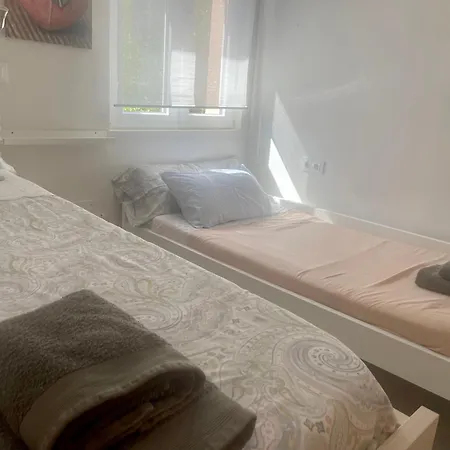 Apartamento Centrico Y Tranquilo Con Garaje Incluido *